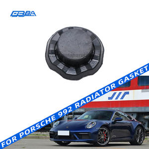 Bouchon de réservoir d'eau de haute qualité, résistant aux hautes températures, anti-âge, pour Porsche 992 992558196 - Product Image 1