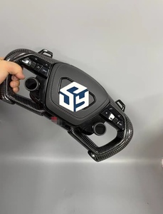 Volant de voiture en fibre de carbone pour <span class=keywords><strong>Audi</strong></span> R8 <span class=keywords><strong>TT</strong></span> Mk2 <span class=keywords><strong>Mk3</strong></span> B8 <span class=keywords><strong>RS</strong></span> TTS TTRs RS3 RS6 RS4 RS5 RS7 A3 D3 A4 A5 A6 C6 A7 A8 A1 Q3 Q5 Q7 - Product Image 3