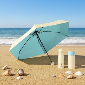 Paraguas Plegable Triple Reversible con Recubrimiento Plateado Creativo Personalizado al por Mayor, con Funda para Sol y Lluvia - Product Image 2
