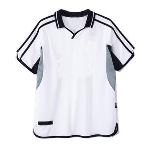 Ropa de Fútbol Retro de Diseño Personalizado, <span class=keywords><strong>Sudaderas</strong></span> Retro y Camisetas de Fútbol con Estampado Personalizado con Logotipos y Números. - Product Image 2