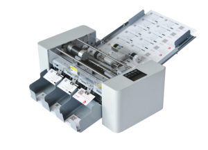 Nouvelle machine à découper automatique de cartes de visite RUICAI A3, papier/carton, 3 colonnes, 105 feuilles/minute, garantie 1 an, métal, 100W, 220V - Product Image 1