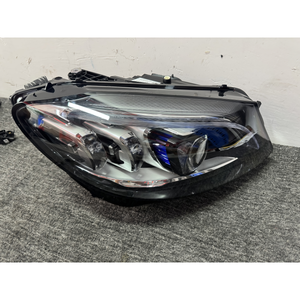 Phare avant LED laser 6500K de spécification OEM pour <span class=keywords><strong>Mercedes</strong></span> W205 <span class=keywords><strong>C300</strong></span> C400 C450 pour réparation et mise à niveau de configuration - Product Image 4