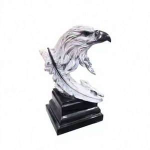 Venta al por mayor Hotel Villa sala de estar decoración resina artesanía arte escultura con base de mármol fibra de vidrio águila estatua diseño personalizado - Product Image 1