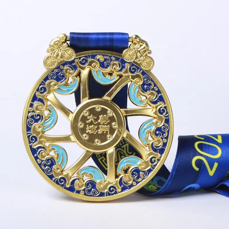 Medalla deportiva de aleación de Zinc personalizada, medalla de Metal calada 3d para carreras de maratón