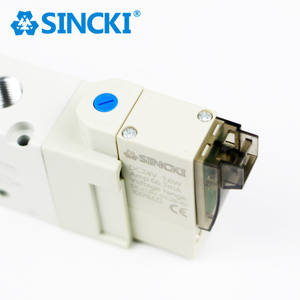 سينكي 5V210-08 5 منافذ سبائك الألومنيوم صمام الملف اللولبي 24 فولت صمامات التحكم الهوائية <span class=keywords><strong>2</strong></span> طرق - Product Image 6