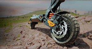 Scooter Eléctrico Todoterreno KuKirin G2 Master, Pantalla a Color, Doble Tracción, Suspensión Hidráulica, Plegable y Compacto, para Venta al Por Mayor - Product Image 5