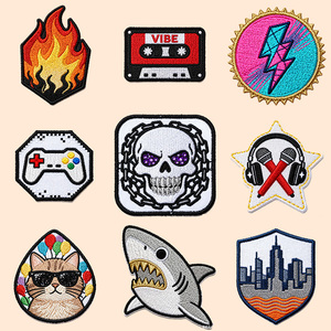 Diseño de bordado temático de bolos de lona ligera única ilustraciones inspiradas en deportes costura detallada artesanía bordada - Product Image 5