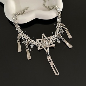 Y2K Gothic Hot Girl Style Collar de estrella de cinco puntas para mujer Versátil Cadenas punk de lujo Diseño Artículo caliente de moda - Product Image 4