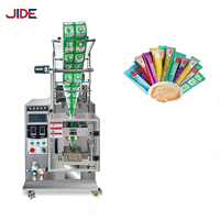 Pompe de remplissage, scellage, emballage et collage multifonctionnelle entièrement automatique à haute productivité pour l'emballage alimentaire avec moteur électrique