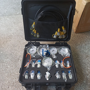 Kit de test hydraulique : 5 tuyaux de test, 5 manomètres, 13 raccords de test, 14 raccords en T - Product Image 5