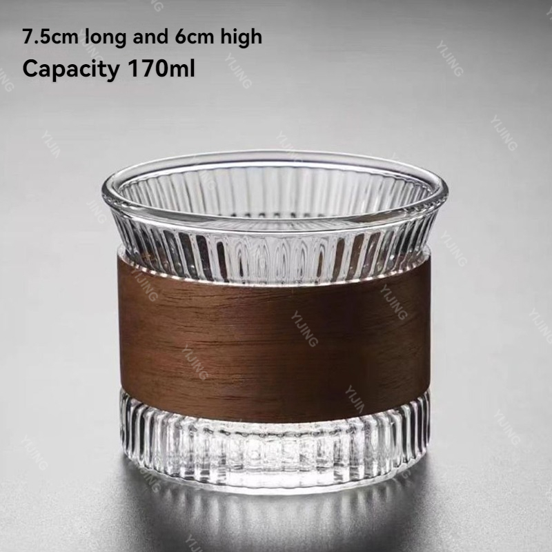 Ice-clear vertical grain cup
