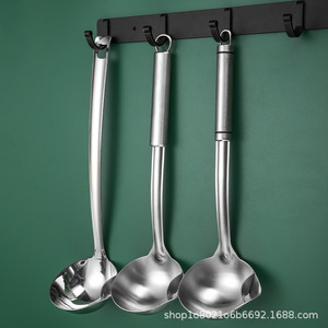 ช้อนแยกน้ำมันสแตนเลส 304 สำหรับใช้ในครัวสำหรับการกำจัดซุปหม้อไฟ - Product Image 4