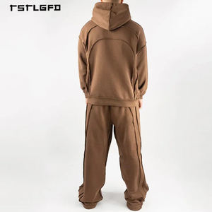 Conjunto de 2 piezas para hombre de felpa francesa con lavado ácido en tonos tierra, ecológico, con pantalones plisados de entrepierna caída y sudadera con capucha de pespunte en contraste, de tejido grueso. - Product Image 4