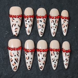 Uñas Postizas Acrílicas de Lujo con Diseño de Estrella y Mariposa, Uñas Postizas Cortas Cuadradas de Cobertura Completa Hechas a Mano, Precio de Fábrica al por Mayor - Product Image 5