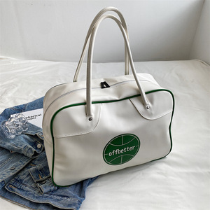 Nouveauté <span class=keywords><strong>Sac</strong></span> <span class=keywords><strong>de</strong></span> <span class=keywords><strong>sport</strong></span> étanche en cuir PU imprimé avec logo personnalisé <span class=keywords><strong>de</strong></span> grande capacité pour hommes et femmes pour la salle <span class=keywords><strong>de</strong></span> <span class=keywords><strong>sport</strong></span> - Product Image 4