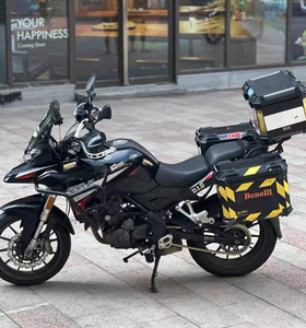 Motocyclette Cruiser d'<span class=keywords><strong>occasion</strong></span> TRK251 Modèle 6 - Product Image 4