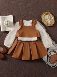 नई शैली लड़कियों लंबी आस्तीन तुले बुनाई टी-शर्ट + स्लीवलेस बनियान + pu चमड़े की स्कर्ट 3 टुकड़े कपड़े सेट - Product Image 2