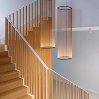 Suspension LED Minimaliste Italienne Design Moderne avec Cordon Élastique, Luminaire Suspendu Artistique 2700K Lumière Blanc Chaud Doux AC