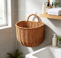 Panier suspendu semi-circulaire en rotin plastique durable avec structure en fer, idéal pour le rangement dans la cuisine, le salon, le balcon et la salle de bain