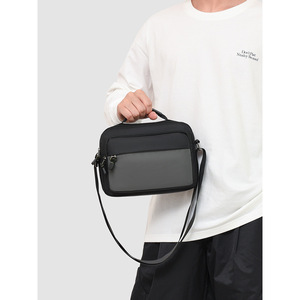 Sac à bandoulière pour homme, sac de voyage d'affaires élégant avec logo, sac décontracté pour l'extérieur, sac à bandoulière et à bandoulière - Product Image 2