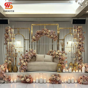 Arco de Metal con Espejo Redondo Personalizado, Diseño Elegante, con Color y Tamaño Ajustables para Eventos de Boda - Product Image 4