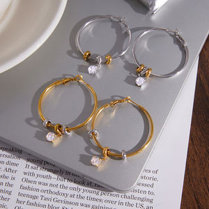 Boucles d'oreilles créoles géométriques élégantes et minimalistes JD, pendantes en cristal rond, bicolores en acier inoxydable, multi-cercles, style Huggie - Product Image 6