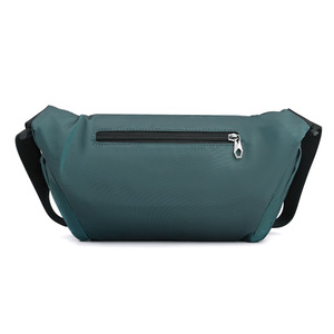 Sac de poitrine tendance pour hommes, sac à bandoulière résistant à l'eau de grande capacité, adapté à une utilisation décontractée en plein air et pour le sport - Product Image 2