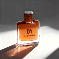Flacon en verre pour huile essentielle, parfum, avec pompe et boîte, design élégant carré, personnalisable en gros, 30 ml, 50 ml, 100 ml