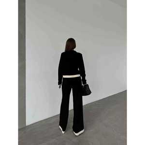 ชุดเสื้อถักไหมพรมสีดำแต่งกระเป๋า  ชุดเซ็ตสำหรับผู้หญิง ไซส์ S  ชุดแฟชั่นแสนสบาย - Product Image 3