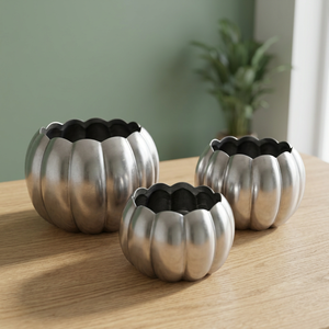 Aluminum <b>Vases</b> <b>Set</b> of <b>3</b> pcs - Product Image 2