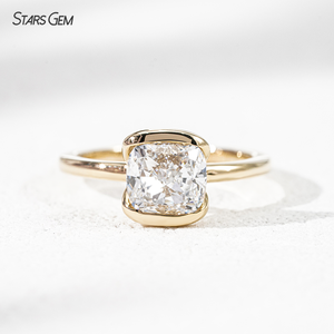 แหวนเพชรทรงคุชชั่น 2.0 กะรัต สี D เพาะเลี้ยงในห้องปฏิบัติการ ทองคำแท้ 14K ความบริสุทธิ์ 58.5% ประดับเพชรแบบ Tension Set สำหรับทั้งชายและหญิง รุ่น StarsGem - Product Image 3