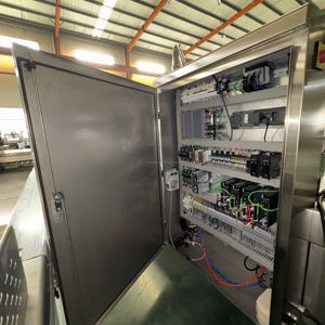 Vollautomatische Thermoform-Vakuumverpackungsmaschine zum Verpacken Schwerer Produkte Verpackung Ganzer Hühner - Product Image 4