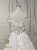 Robe de mariée QUEENS GOWN, style princesse, épaules dénudées, taille basque, avec baleines apparentes et fleurs 3D, élégante