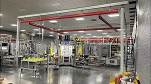 Postazione di lavoro autoportante ponte di sollevamento monotrave con componenti del nucleo del paranco a motore - Product Image 2