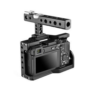 Nouveau C17 Portable poignée métal autres accessoires de caméra directeur vidéo moniteur plate-forme caméra Cage pour <span class=keywords><strong>Sony</strong></span> <span class=keywords><strong>A6600</strong></span> - Product Image 5