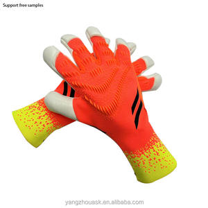 Guantes de Portero de Fútbol de Alta Calidad, Transpirables y Antideslizantes con Diseño de Logo Personalizado, Guantes de Portero, Guantes de Fútbol - Product Image 2