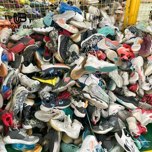 S03 Vente en gros directe d'usine Chine Chaussures de basket-ball Chaussures usagées Chaussures de sport de marque chinoise pour hommes ennemis - Product Image 6