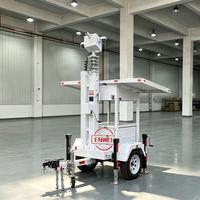 Caméra de surveillance solaire extérieure sur remorque mobile avec projecteurs LED