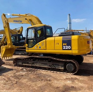 Excavadora hidráulica de cadenas Komatsu PC220-8 usada, de bajo consumo de combustible, con la mejor calidad y precio favorable, en venta. - Product Image 1