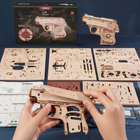 Robotime Rokr Artisanat en bois LQ502 Mini pistolet à élastiques Jouets en bois Modèles de pistolets en bois Kits de modèles 3D pour adultes