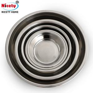 Atacado Barato Vários Tamanho Aço Inoxidável <span class=keywords><strong>Dog</strong></span> Food Dispenser Metal Pet <span class=keywords><strong>Bowls</strong></span> para Uso Indoor Outdoor - Product Image 1