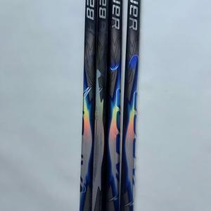 <span class=keywords><strong>Palo</strong></span> <span class=keywords><strong>de</strong></span> <span class=keywords><strong>Hockey</strong></span> Flexible Curvo 20-105 SR INT JR, 100% Fibra <span class=keywords><strong>de</strong></span> Carbono, Modelo P92/P28, <span class=keywords><strong>Usado</strong></span> para <span class=keywords><strong>Hockey</strong></span> sobre Hielo - Product Image 5