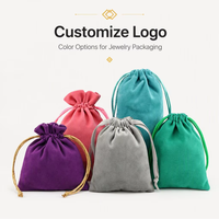 Petite pochette en daim avec logo personnalisé pochette en velours avec cordon pour l'emballage de bijoux pochette avec logo
