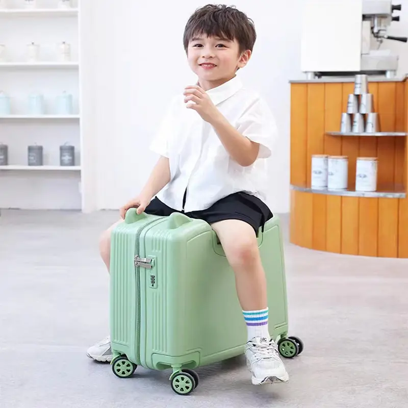 Taşınabilir binmek çocuk arabası kılıfları 18 inç seyahat üreticileri için özelleştirilmiş 360 derece tekerlekler çocuk bagaj taşımak