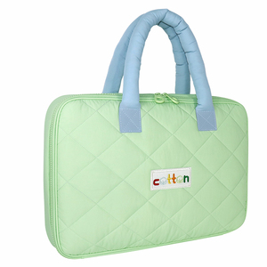 Sac à ordinateur portable matelassé personnalisé avec poignée, housse rembourrée pour ordinateur 15 pouces, jolie sacoche pour femme, vente en gros d'usine OEM - Product Image 2