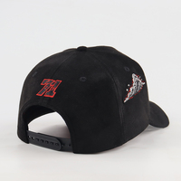 Groothandel Hoge Kwaliteit Gestructureerde 5-Panel Zwarte Effen Kunstsuède Op Maat Zware Borduurwerk Logo Baseball Petten Streetwear