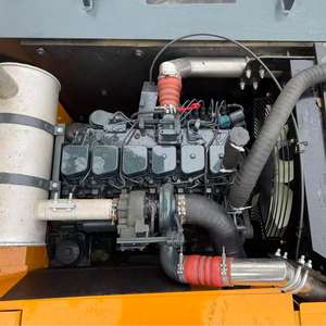 Excavatrice sur chenilles hydraulique Hyundai R220LC-9 d'occasion, 22 tonnes, godet de 1,0 m, 110 kW, économique, coréenne, faible entretien, facile - Product Image 4