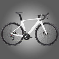 Vélo de route en fibre de carbone aérodynamique 700C, 24 vitesses, frein à disque hydraulique, vélo de course, guidon intégré, axe traversant, 9,3 kg