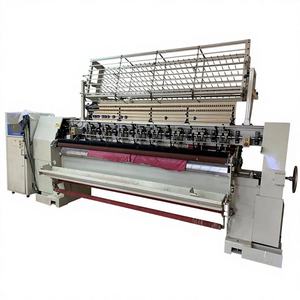 Machine à matelasser informatisée d'occasion pour textiles de maison et literie, pour la confection de couvertures matelassées - Product Image 1