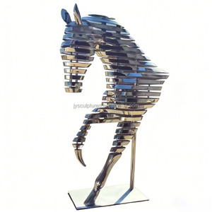 Escultura de Caballo en Capas de Acero Inoxidable Personalizada - Decoración Artística OEM/ODM para Galerías y Museos - Product Image 5